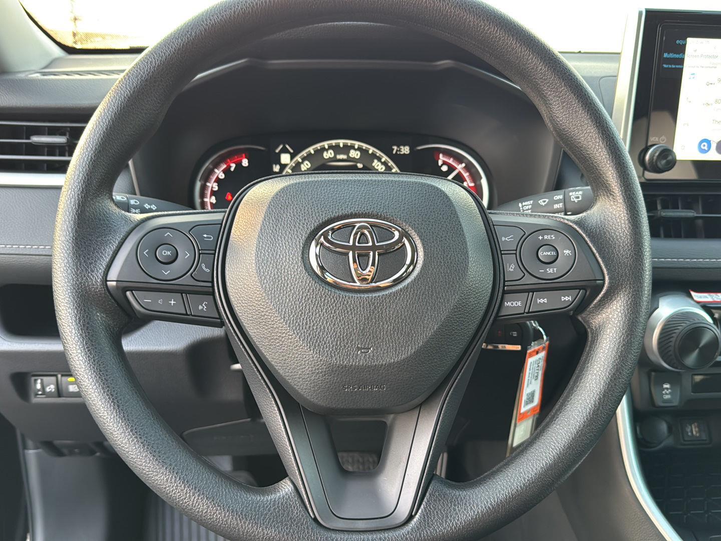 2025 Toyota RAV4 LE photo 11