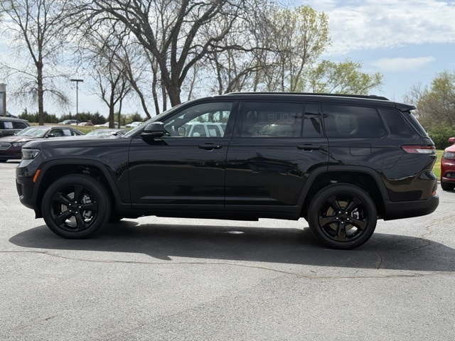 2025 Jeep Grand Cherokee Altitude X photo 4