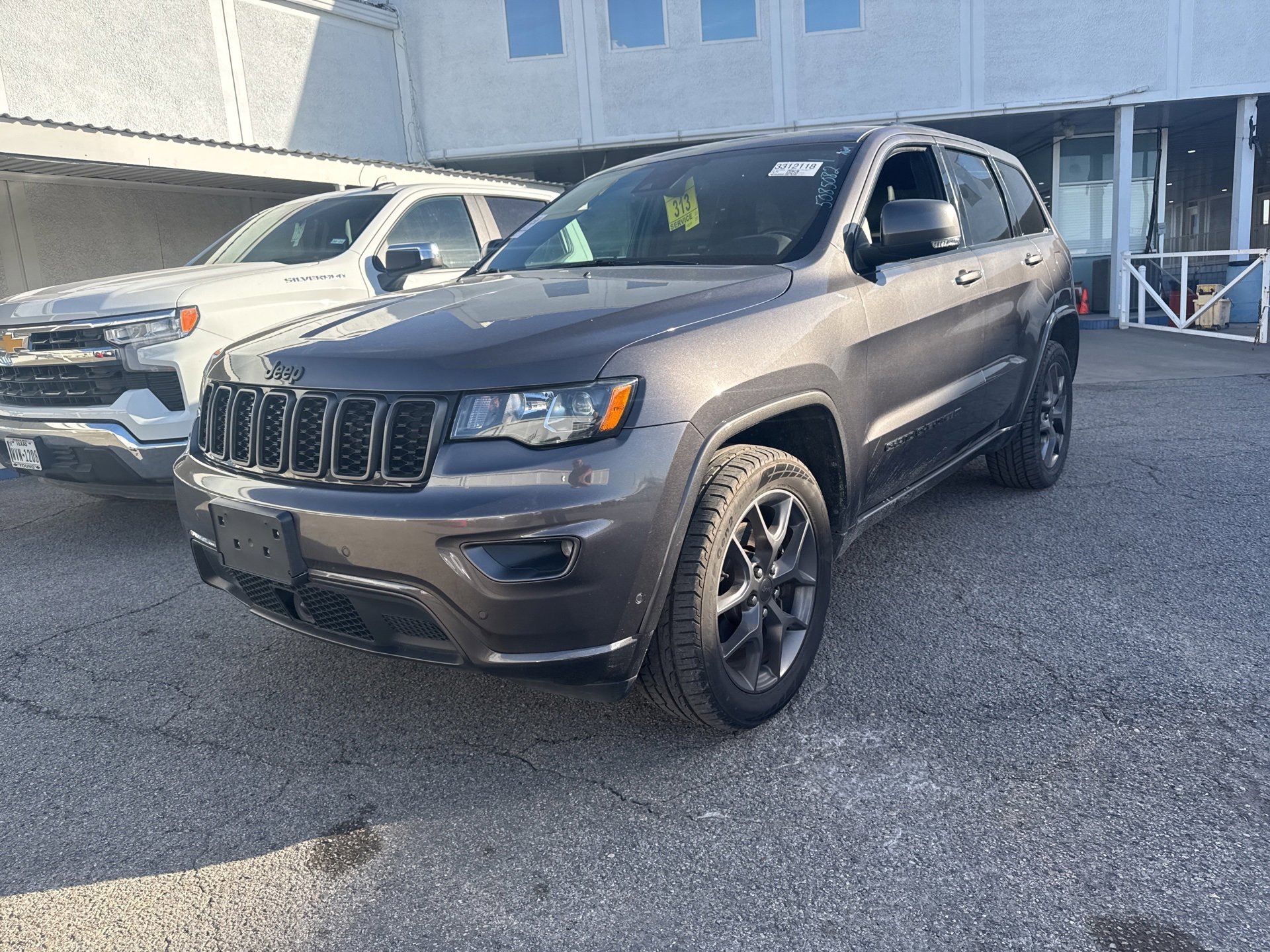 2021 Jeep Grand Cherokee 80th Edition's photo
