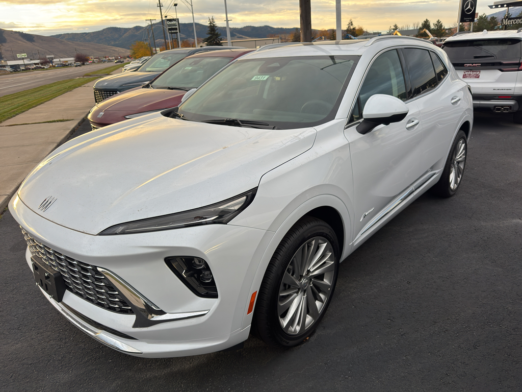 2025 Buick Envision Avenir's photo