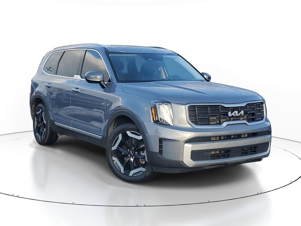 2024 Kia Telluride S's photo