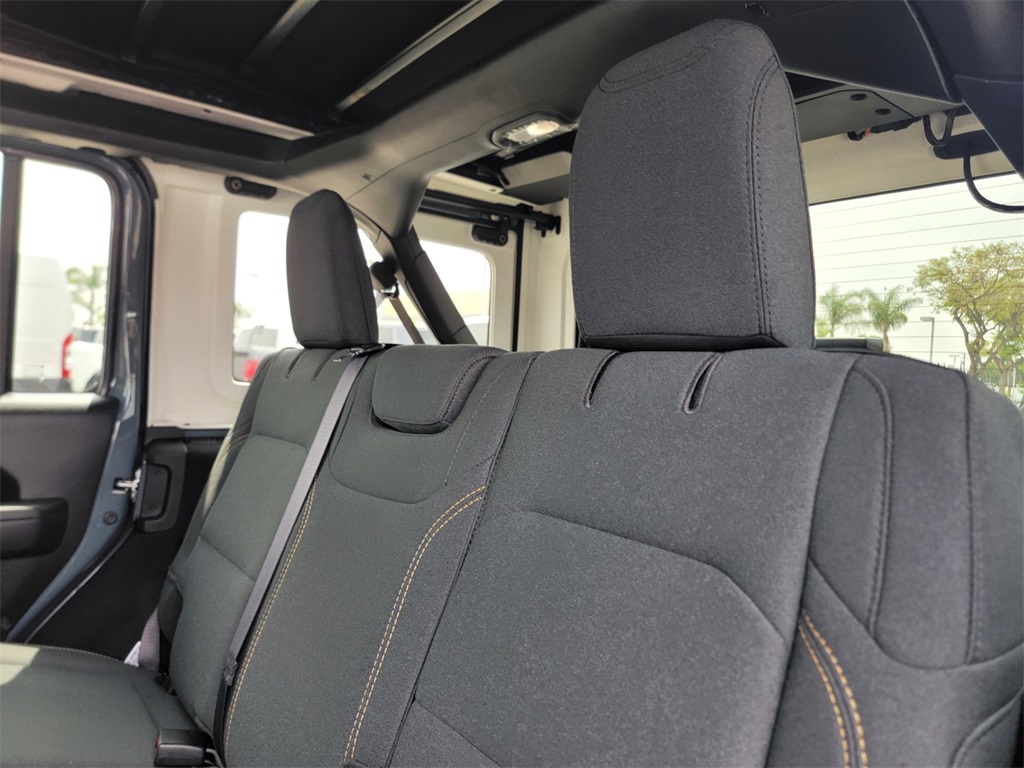 2024 Jeep Wrangler Sport S photo 9