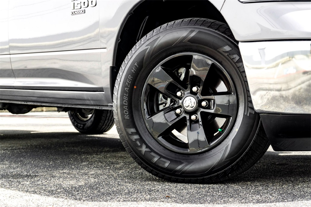 2024 Ram 1500 Classic SLT photo 2