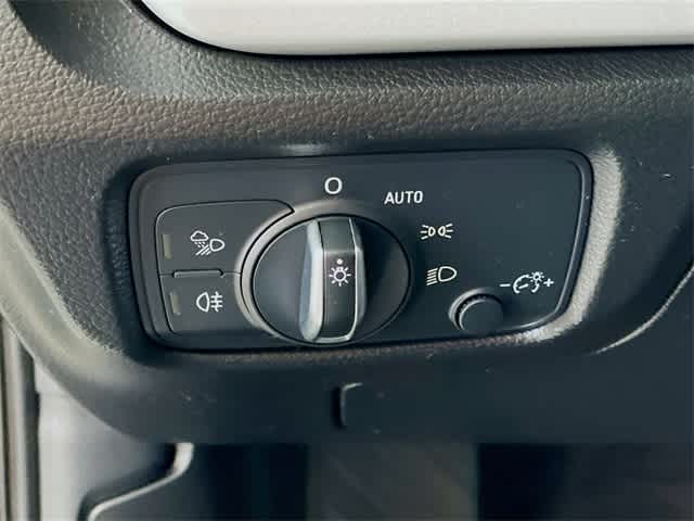 2019 Audi A3 Premium 40 TFSI photo 12