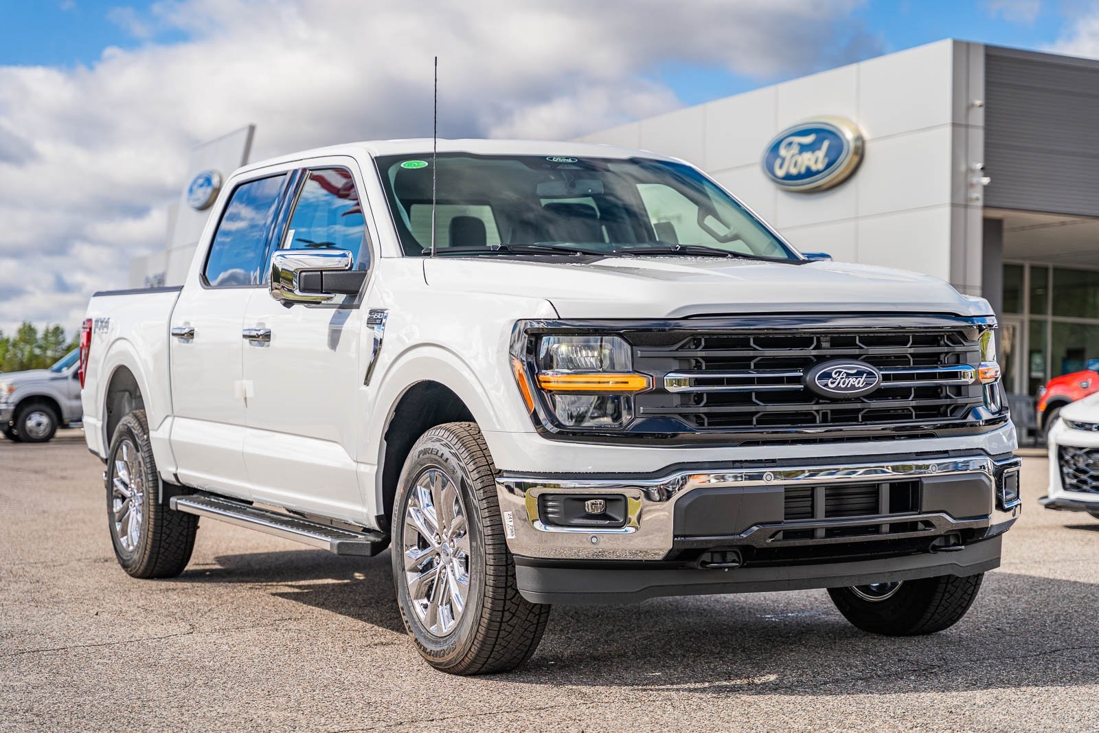 2025 Ford F-150 XLT's photo
