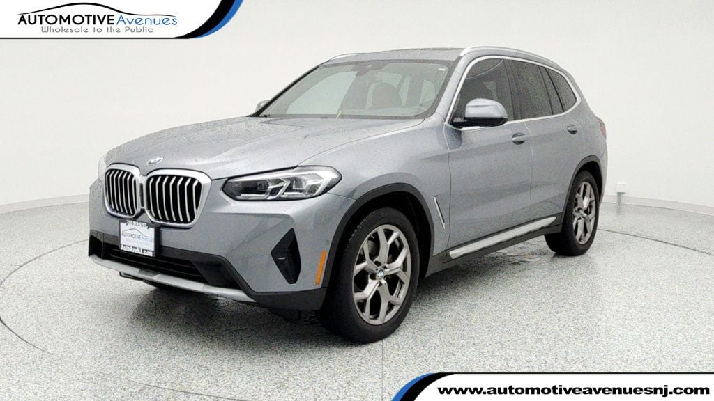 2023 BMW X3 30i's photo