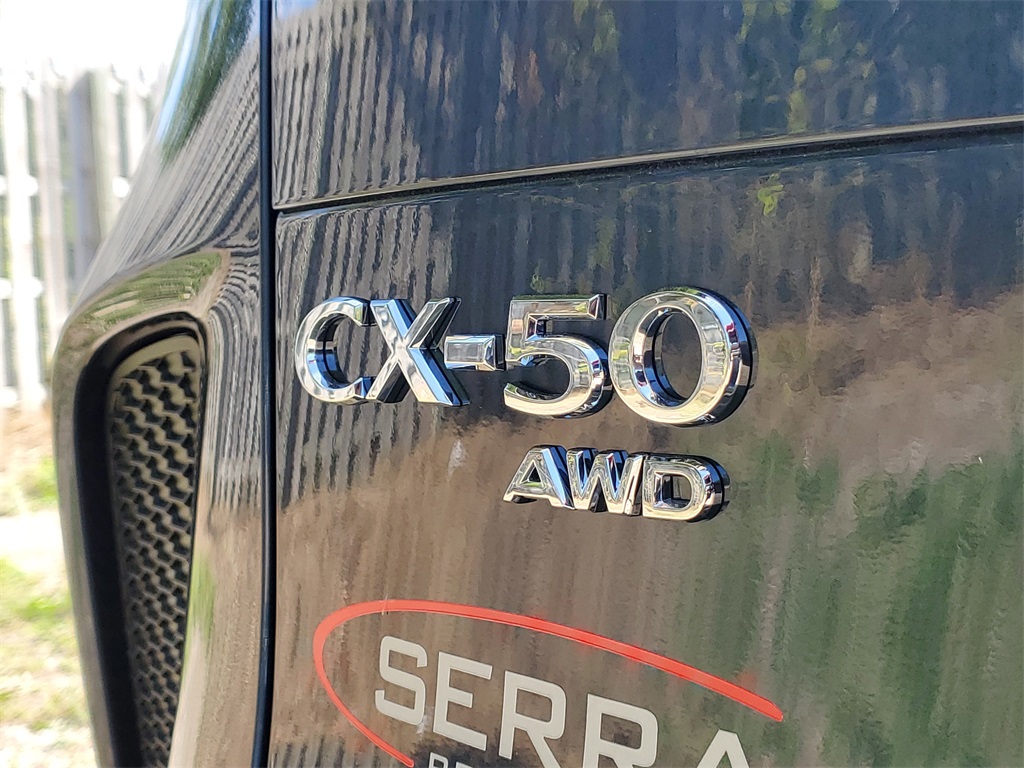 2025 Mazda CX-50 Premium photo 6