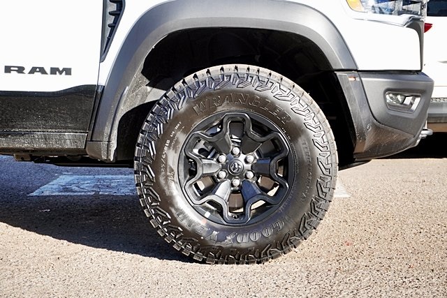 New 2026 Bright White Clear-Coat Exterior Paint RAM RHO image 8