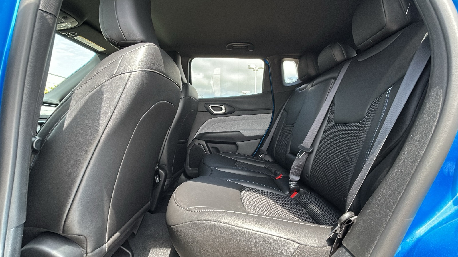 2025 Jeep Compass Latitude photo 10