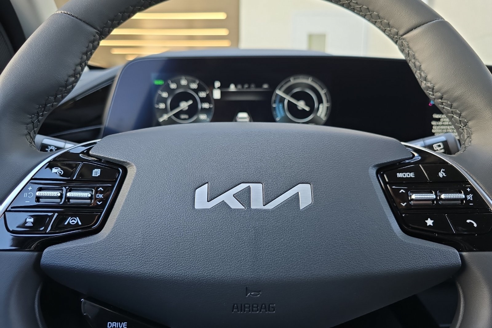 2025 Kia Niro EV Wind photo 18