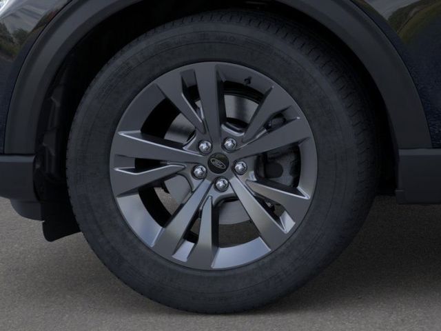2025 Ford Explorer photo 17