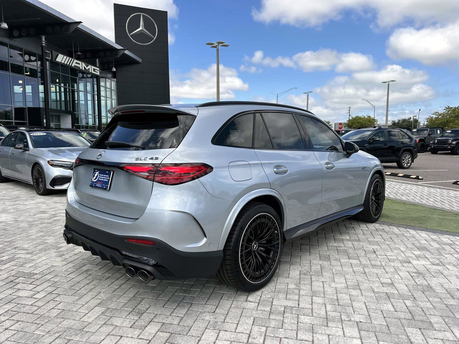 2026 Mercedes Benz GLC AMG 43 4MATIC photo 4