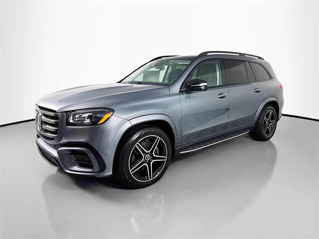 2026 Mercedes-Benz GLS Base's photo