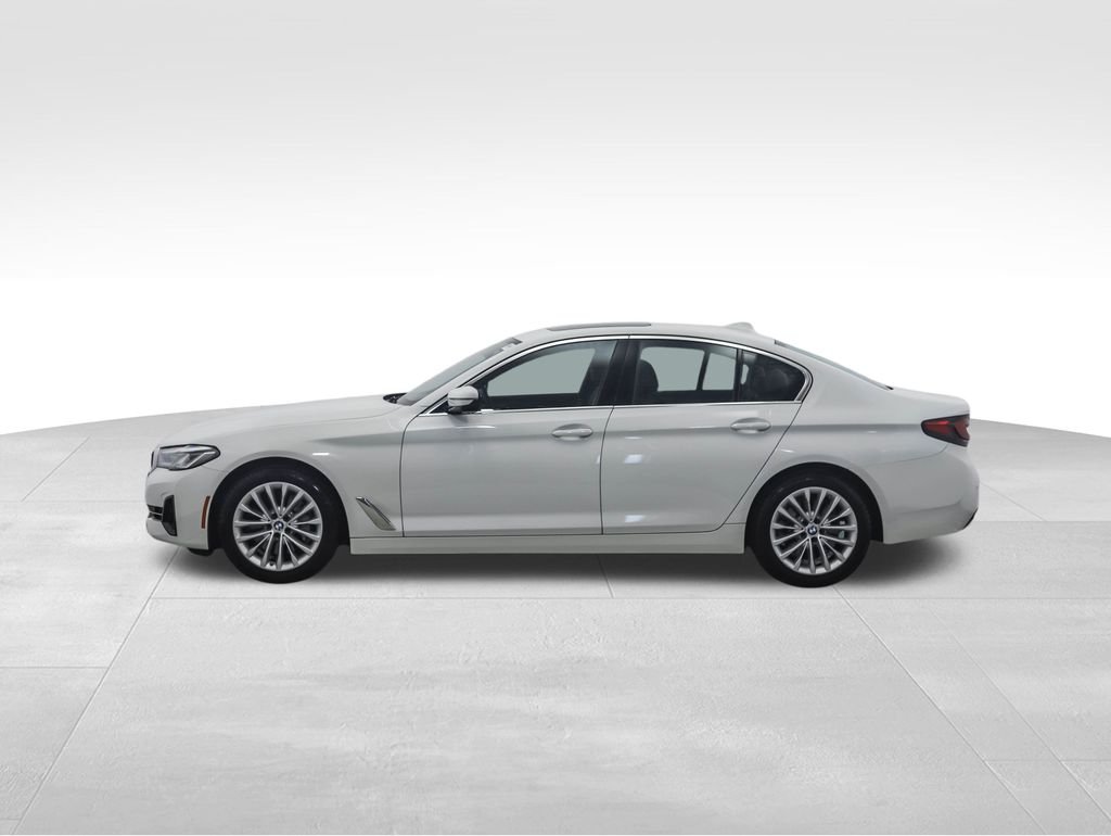 Certified 2022 BMW 5 Series 530i with VIN WBA13BJ0XNWX83805 for sale in Minneapolis, Minnesota