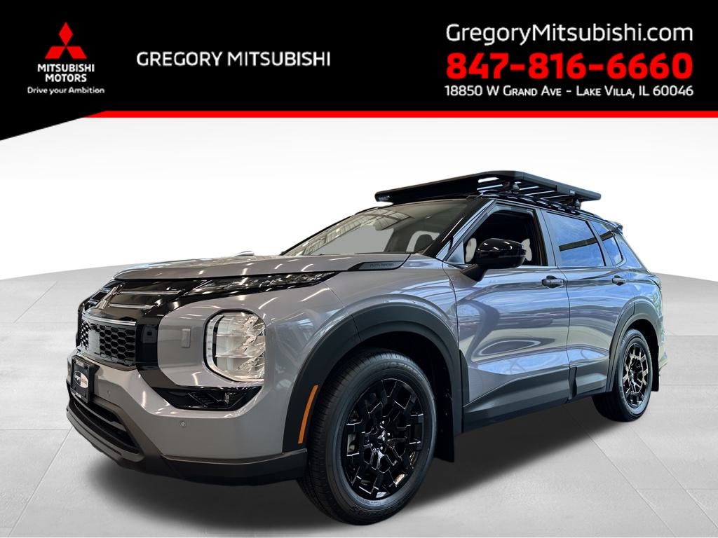 2025 Mitsubishi Outlander Trail Edition's photo