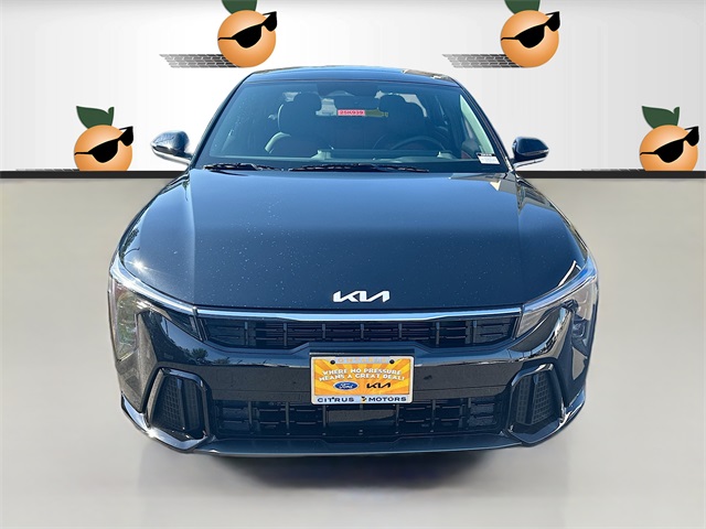 2025 Kia K4 GT-Line photo 2