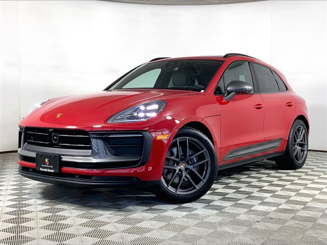 2026 Porsche Macan T