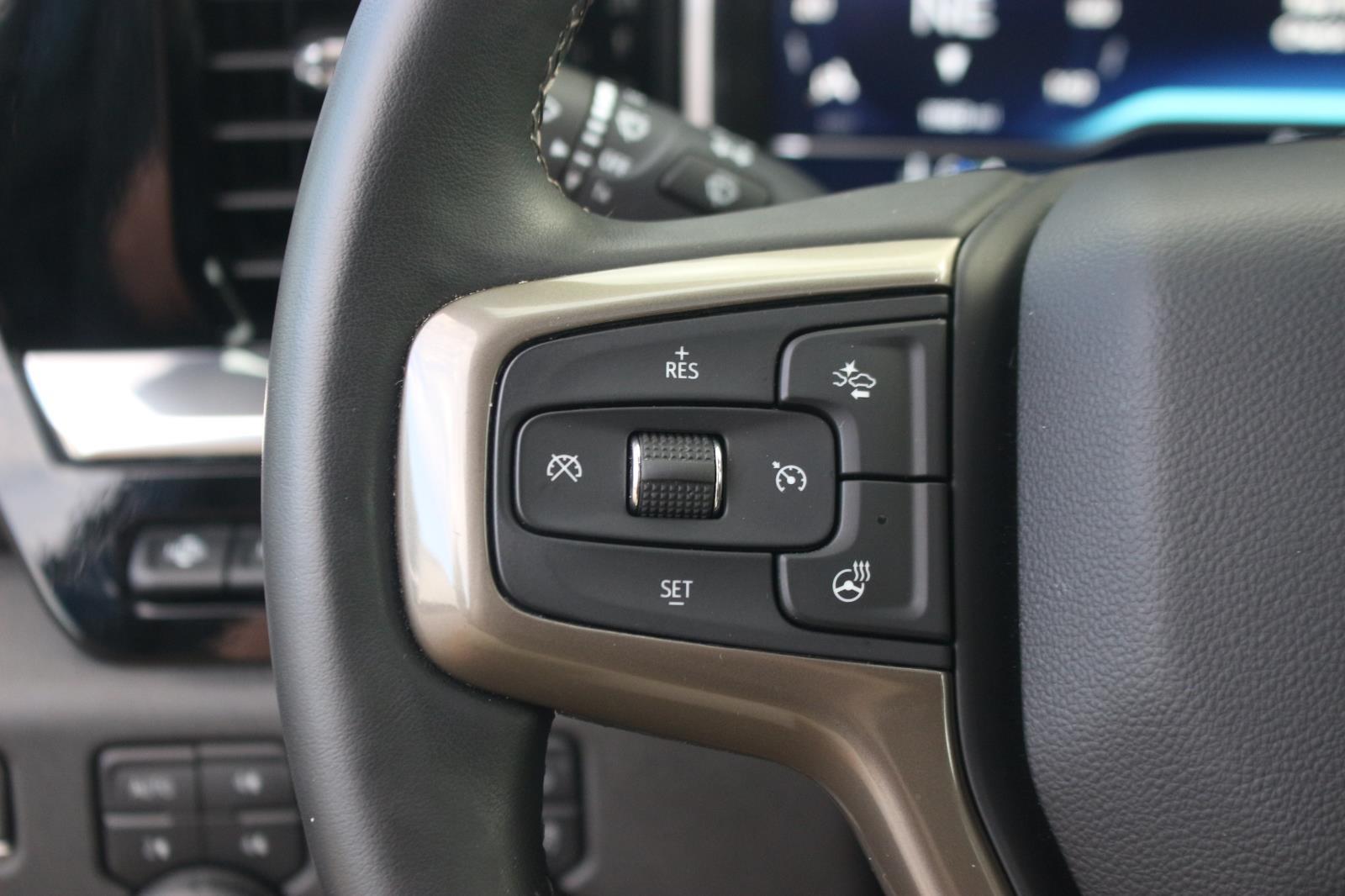 2024 Chevrolet Silverado 3500HD High Country photo 20