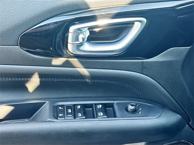 2025 Jeep Compass Latitude photo 15