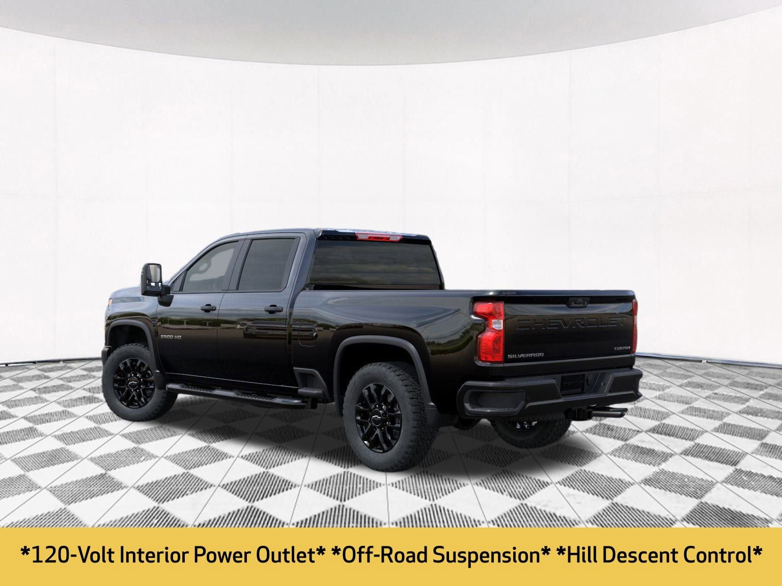 2025 Chevrolet Silverado 2500HD Custom photo 2