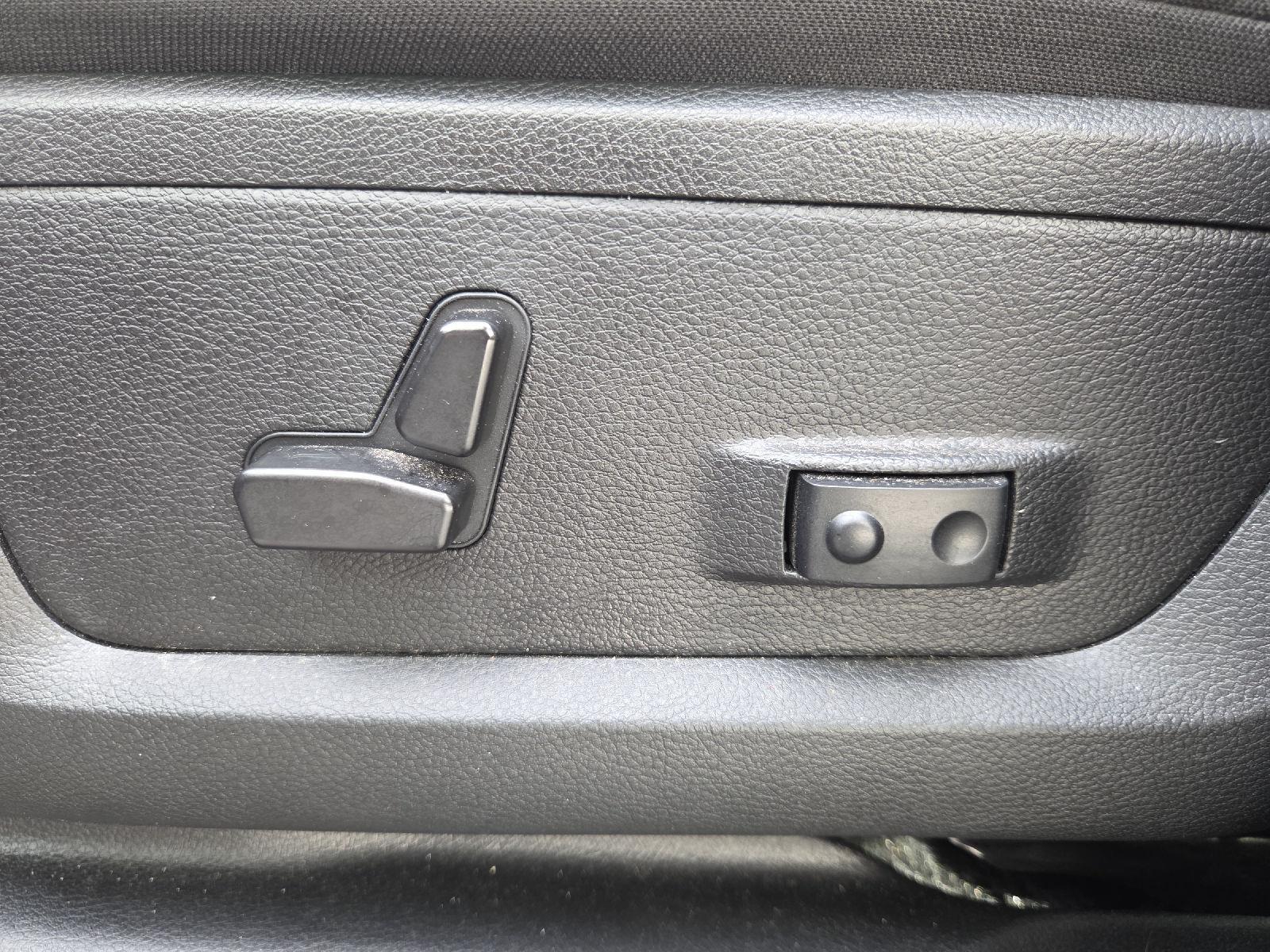 2024 Ram 2500 Big Horn photo 28