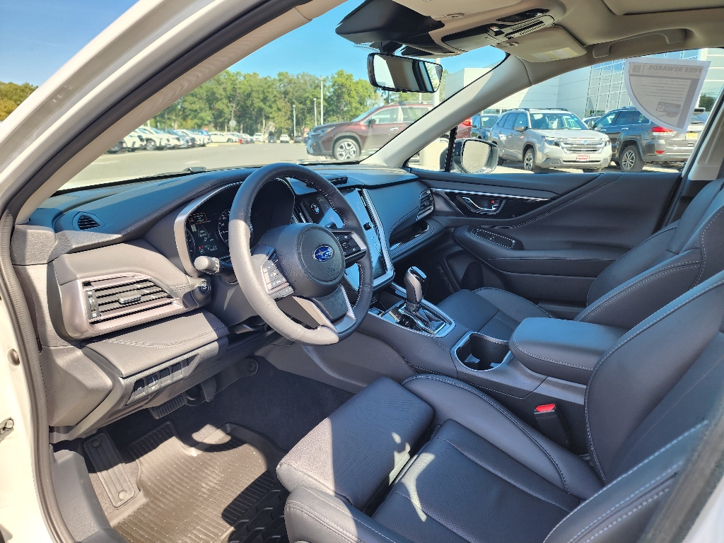 2025 Subaru Legacy Limited photo 29