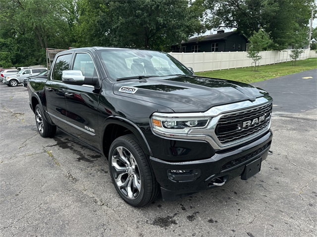 2023 Ram 1500 Limited photo 3