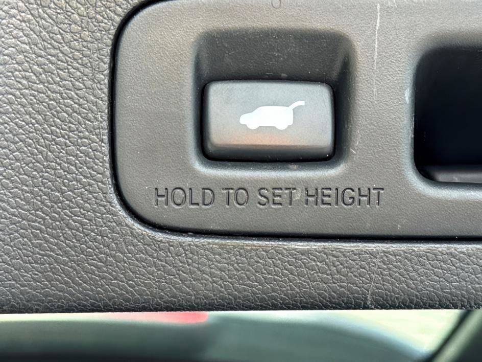 2021 Honda CR-V Touring photo 7