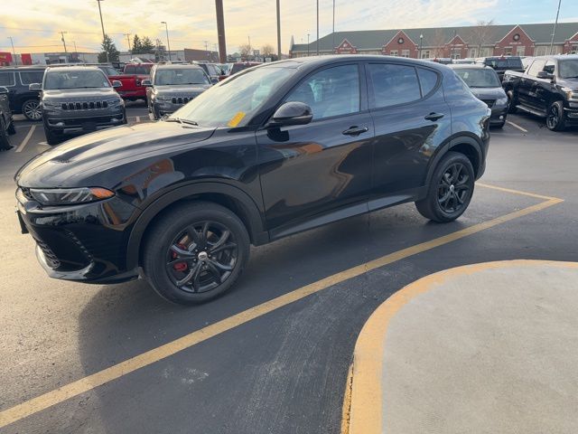 2023 Dodge Hornet GT photo 3