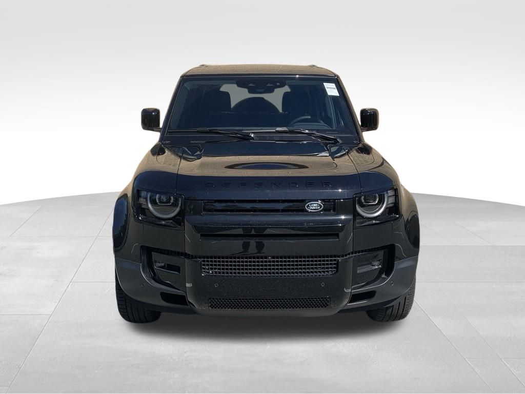 2026 Land Rover Defender 110 S photo 2