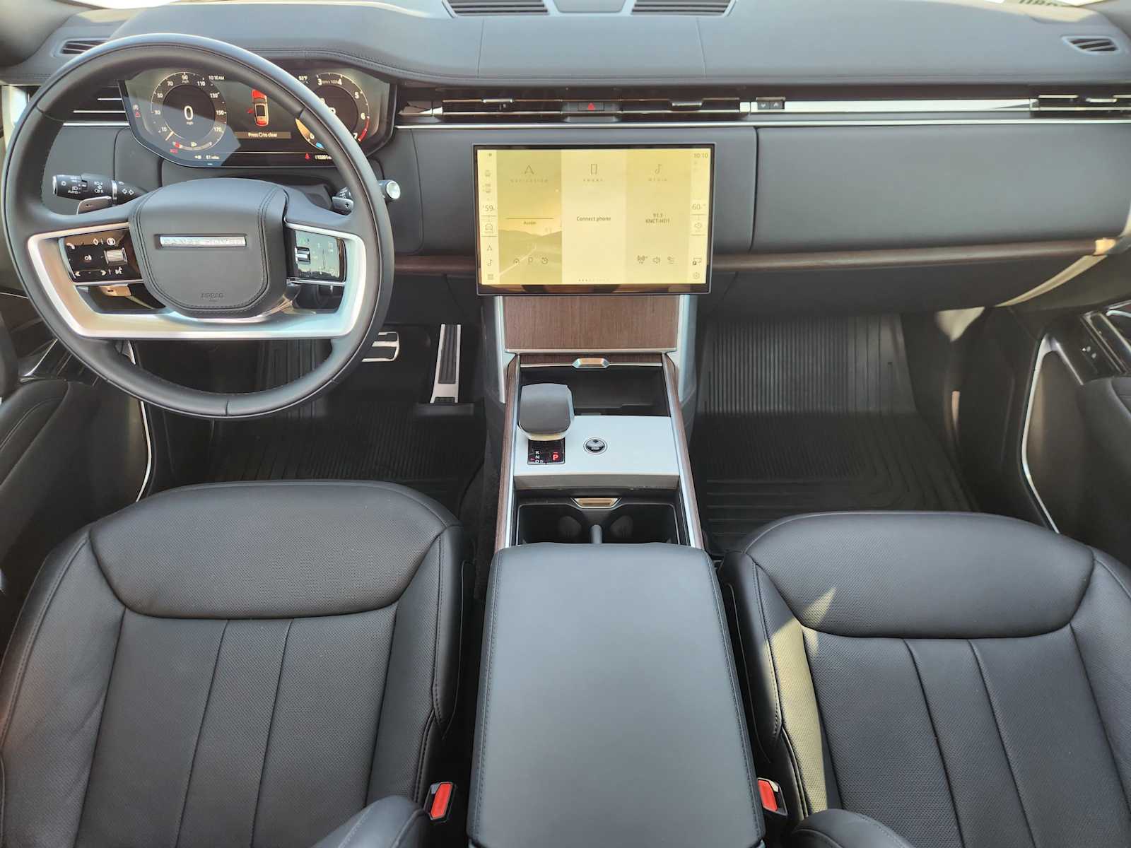 2024 Land Rover Range Rover SE photo 22