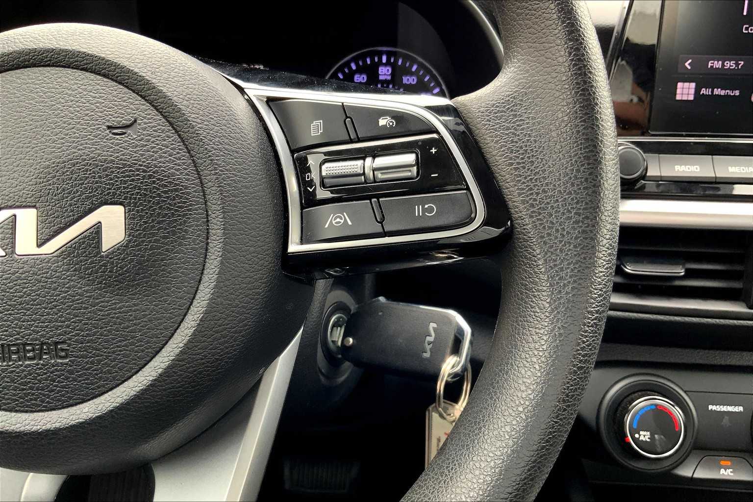 2024 Kia Forte LXS photo 24