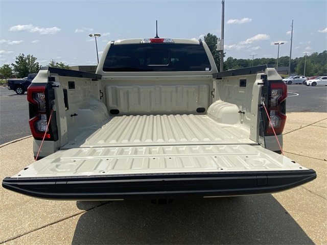 2025 Ford Ranger XLT photo 8