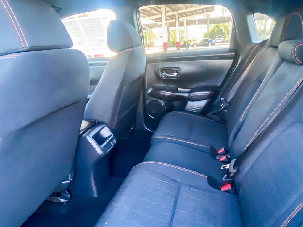 2025 Honda HR-V Sport 2WD photo 17