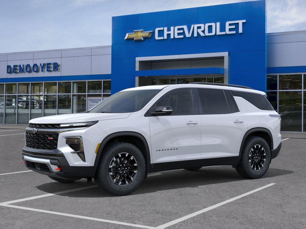 2026 Chevrolet Traverse Z71 photo 2