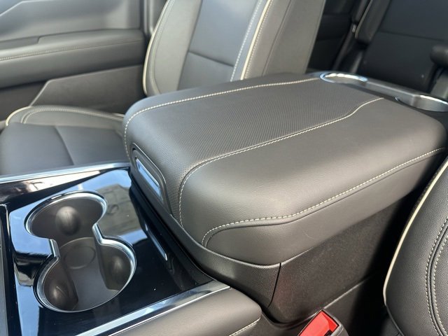 2026 Chevrolet Tahoe Premier photo 32