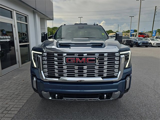 2025 Gmc Sierra 2500 HD Denali photo 2