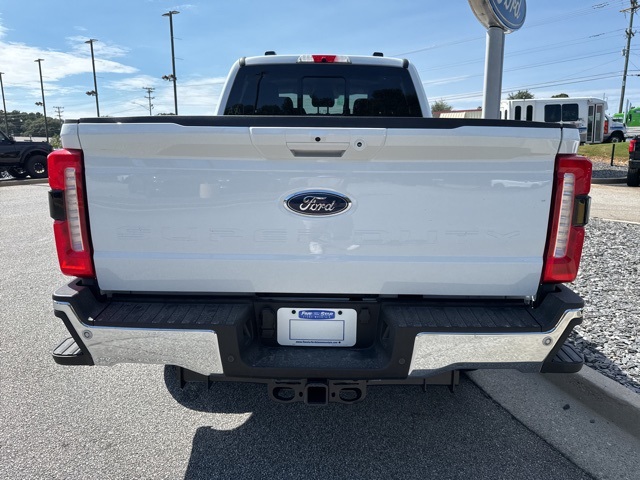 2026 Ford F-350 photo 10