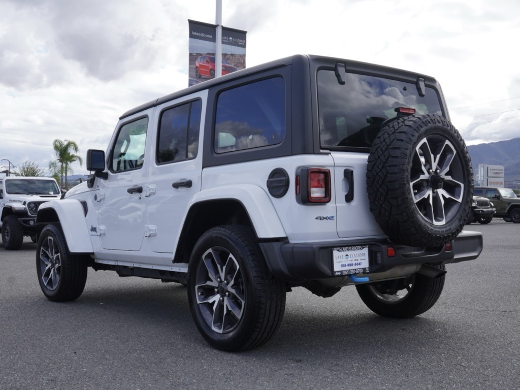 Used 2024 White Jeep Sport S 4xe image 6