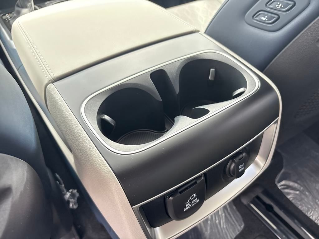 2026 Kia Carnival SX photo 26
