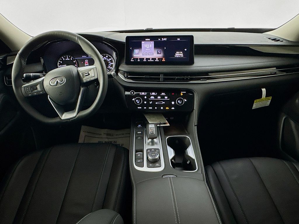 2025 Infiniti QX60 Pure photo 25