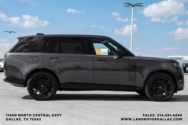 2025 Land Rover Range Rover Autobiography LWB photo 3