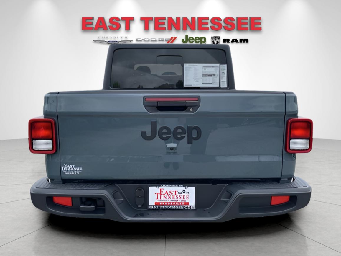 2025 Jeep Gladiator Sport S photo 4