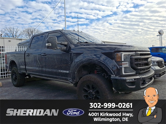 2022 Ford F-350 Super Duty Lariat's photo