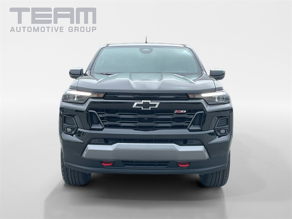 2026 Chevrolet Colorado Z71 photo 2
