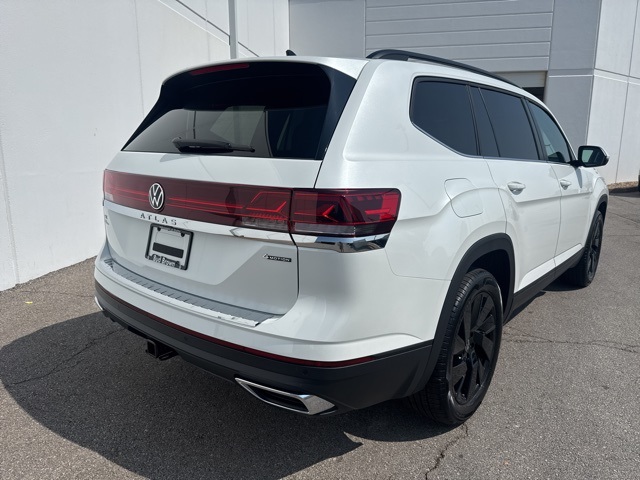 2026 Volkswagen Atlas SE Technology photo 4