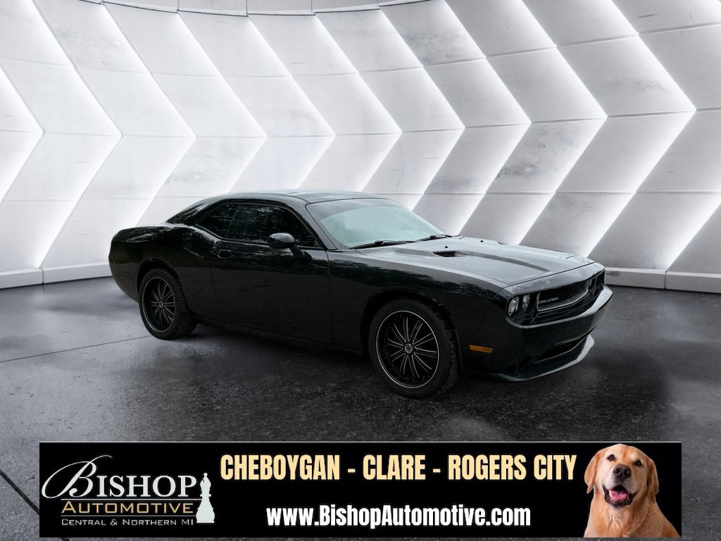 2014 Dodge Challenger SXT photo 9