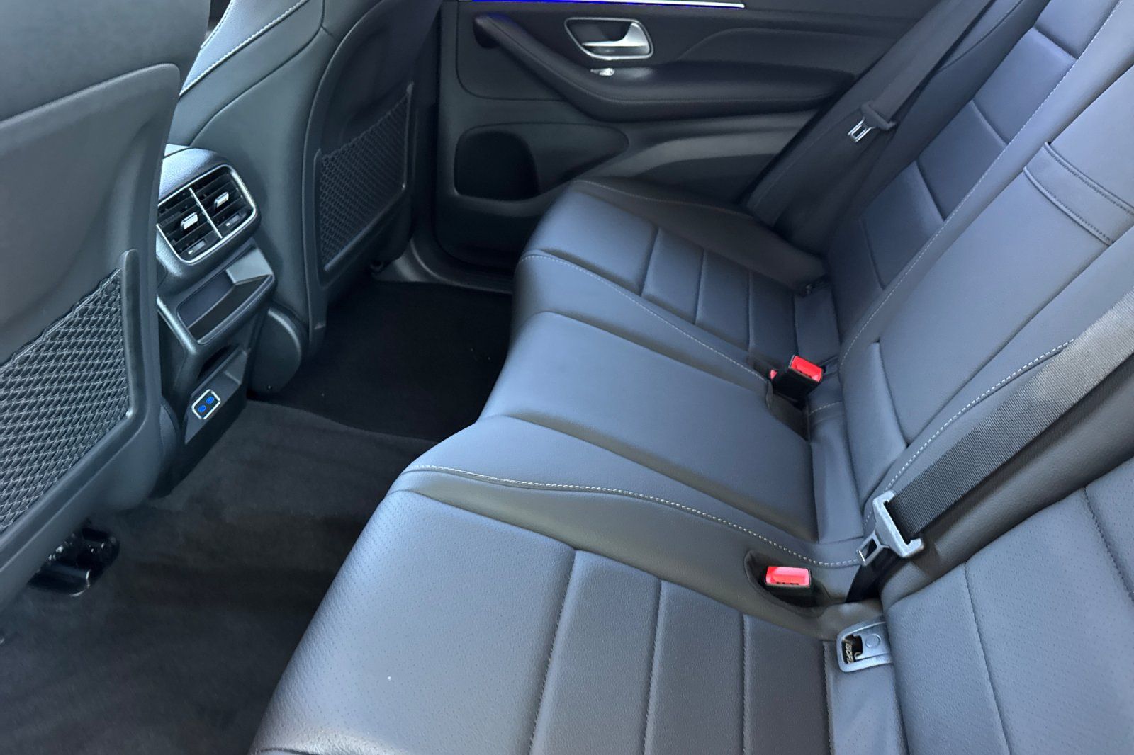 2026 Mercedes Benz GLE 450 4MATIC photo 10
