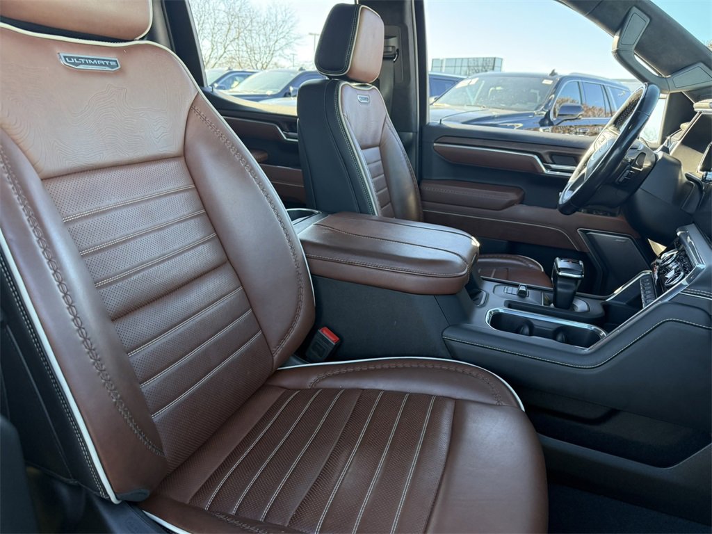 2025 GMC SIERRA - Image 38