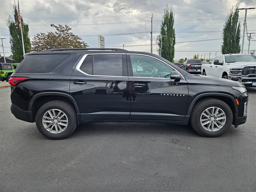 2022 Chevrolet Traverse Cloth 1LT photo 6